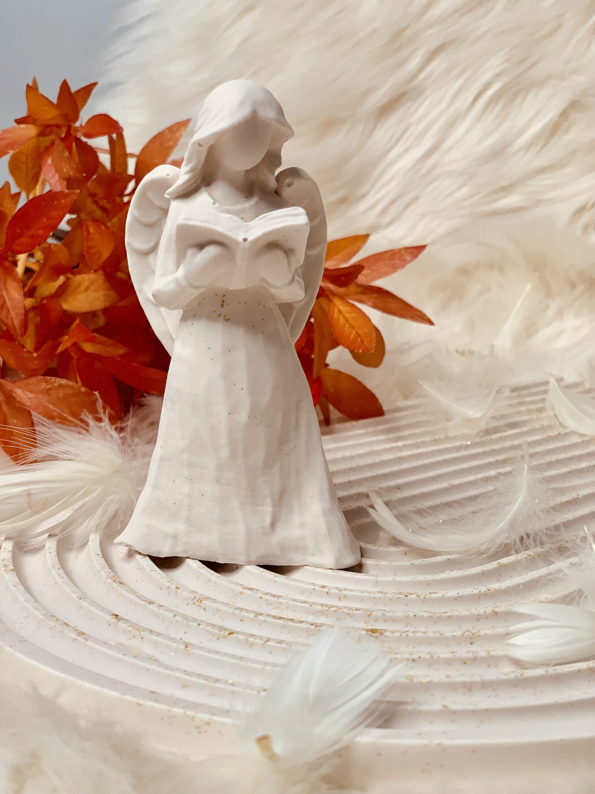 Figurka Angel Book - obrazek 3